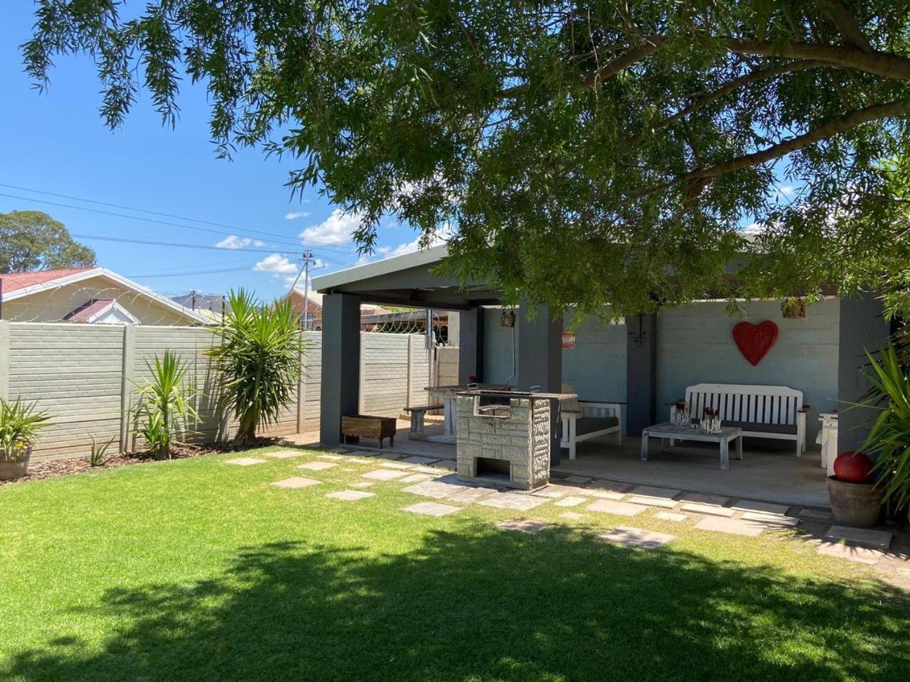 Апартаменти Karoo Heart Б’юфорт-Вест Екстер'єр фото